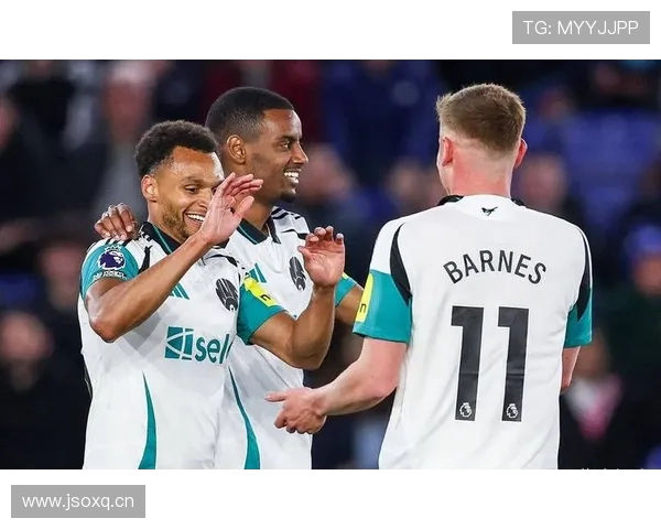 纽卡争四形势持续变化,英超格局调整对赛季走势形成影响 纽卡争四形势持续变化,英超格局调整对赛季走势形成影响